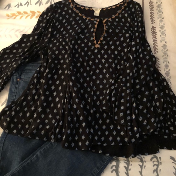 Needs to go!! Lot of Forever 21 items - Picture 3 of 8